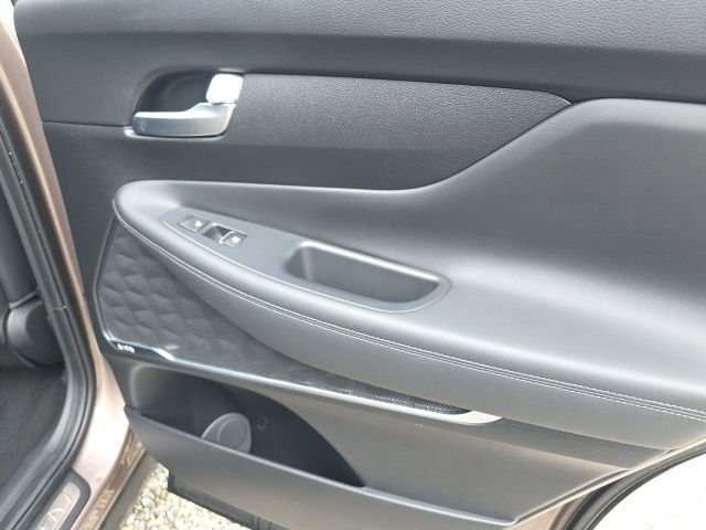 Used 2020 Hyundai Santa Fe Limited AWD/4WD image 17