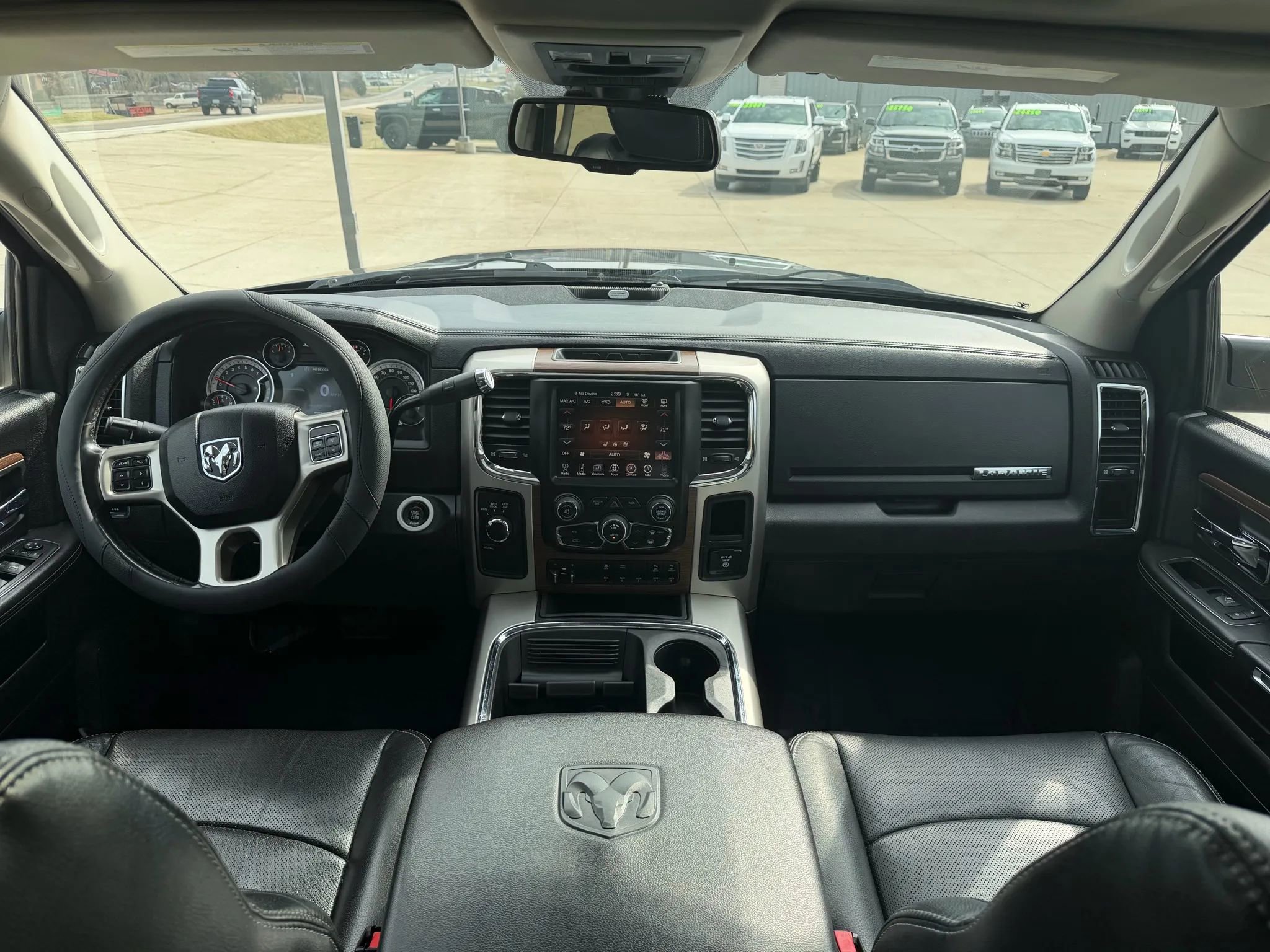 Used 2016 RAM 2500 Laramie w/ Convenience Group image 17