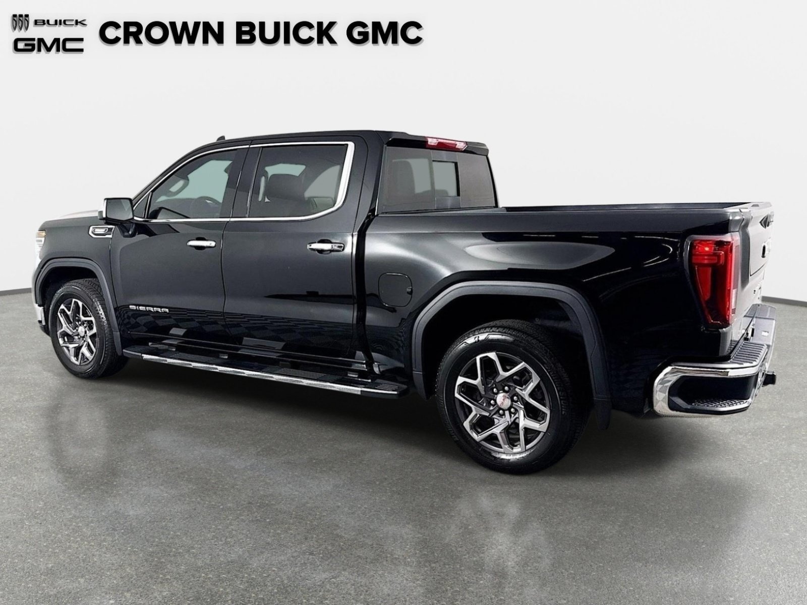 Certified 2026 GMC Sierra 1500 SLT w/ SLT Premium Package RWD image 7