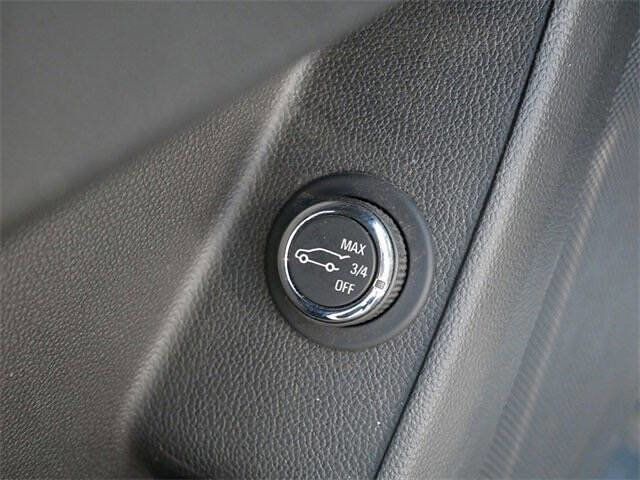 Used 2022 Chevrolet Traverse Premier w/ Redline Edition image 25