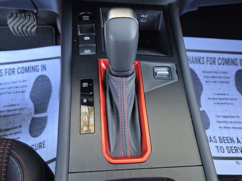 Used 2025 Nissan Kicks SR image 20