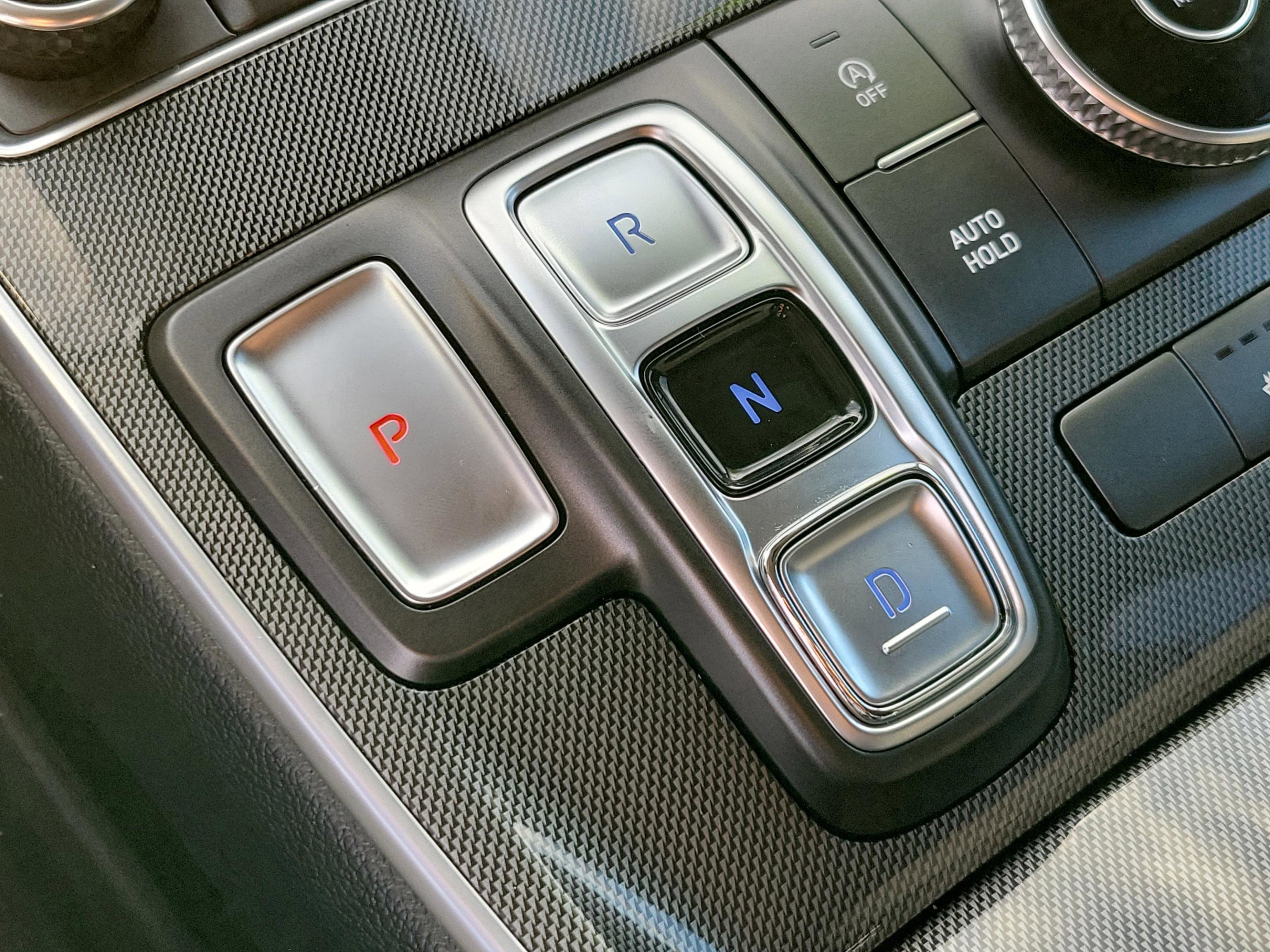 Certified 2022 Hyundai Santa Fe SEL image 27