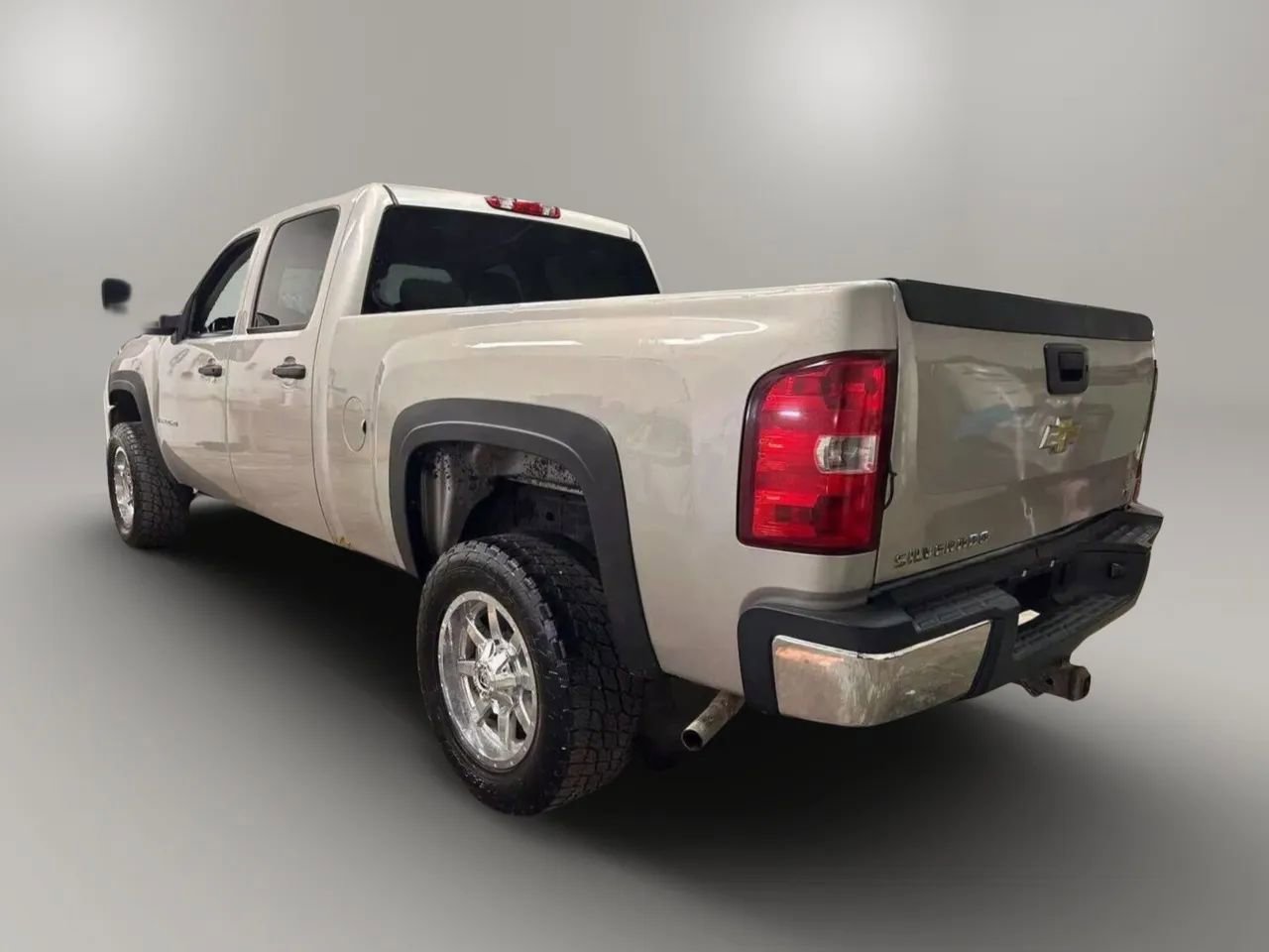 Used 2008 Chevrolet Silverado 2500 LT w/ 1LT Convenience Package image 3