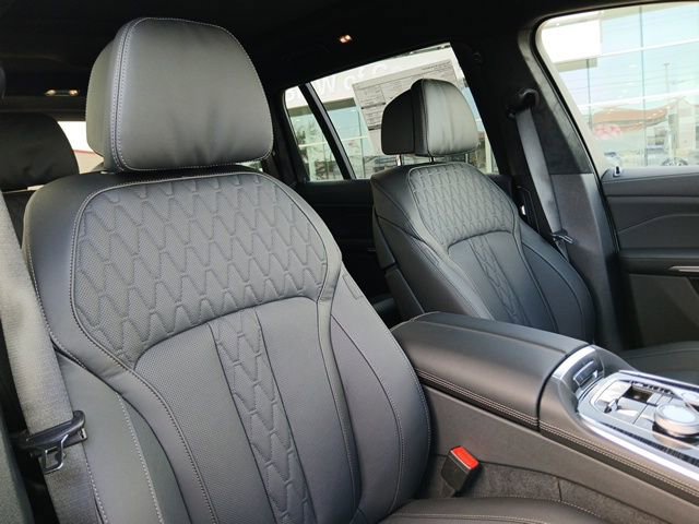 New 2026 BMW X7 M60i AWD/4WD image 19