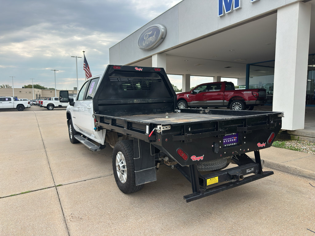 Used 2025 Chevrolet Silverado 2500 LT w/ Convenience Package AWD/4WD image 5