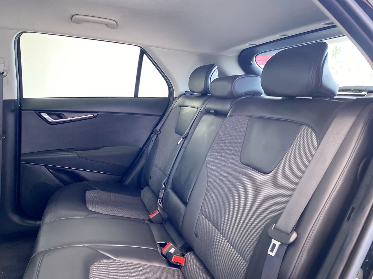 Certified 2023 Kia Niro Wind FWD image 33