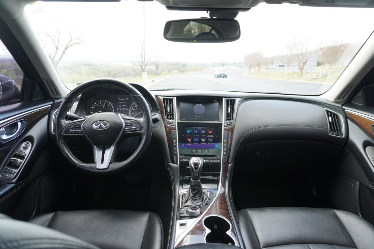 Used 2018 INFINITI Q50 Luxe w/ Cargo Package (L95) image 23