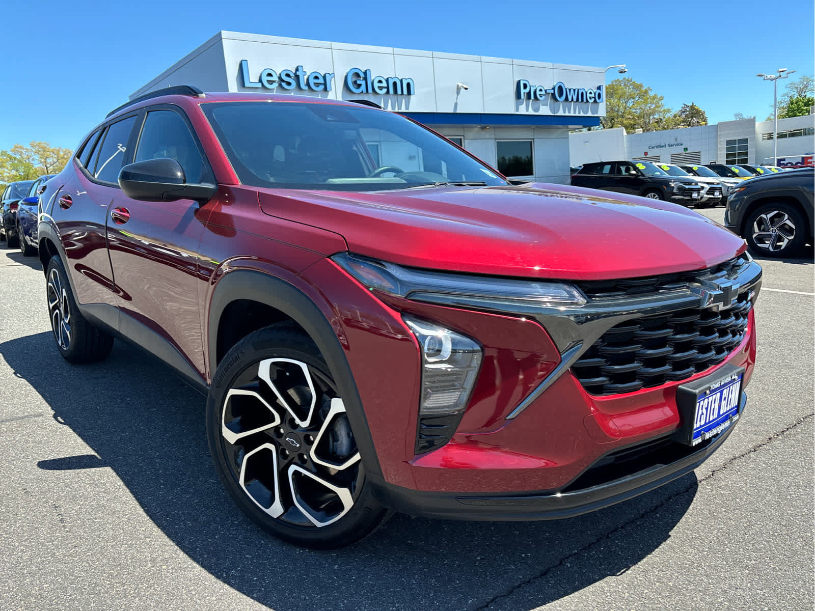 Certified 2024 Chevrolet Trax RS w/ Driver Confidence Package FWD image 2