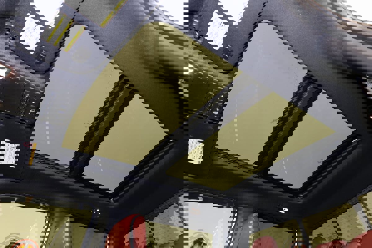 Used 2020 Ford F350 Platinum w/ FX4 Off-Road Package image 13