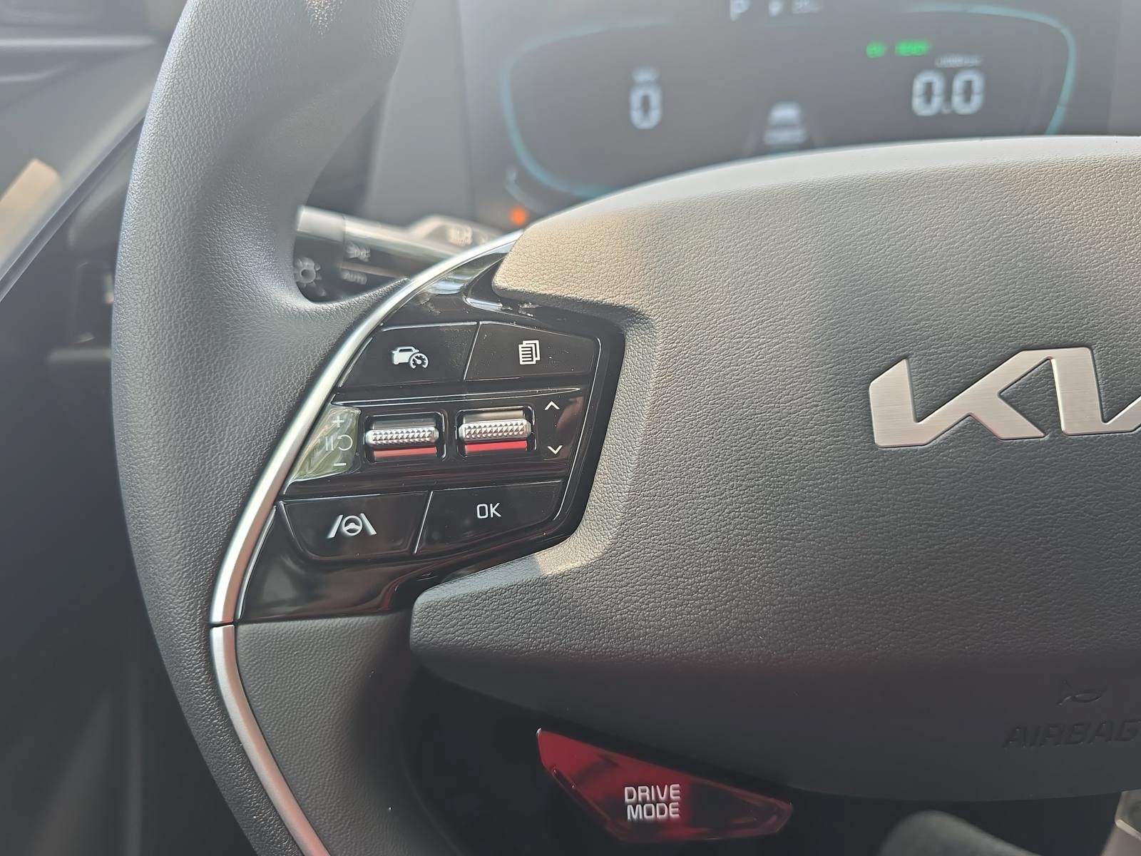 New 2026 Kia Niro LX FWD image 19