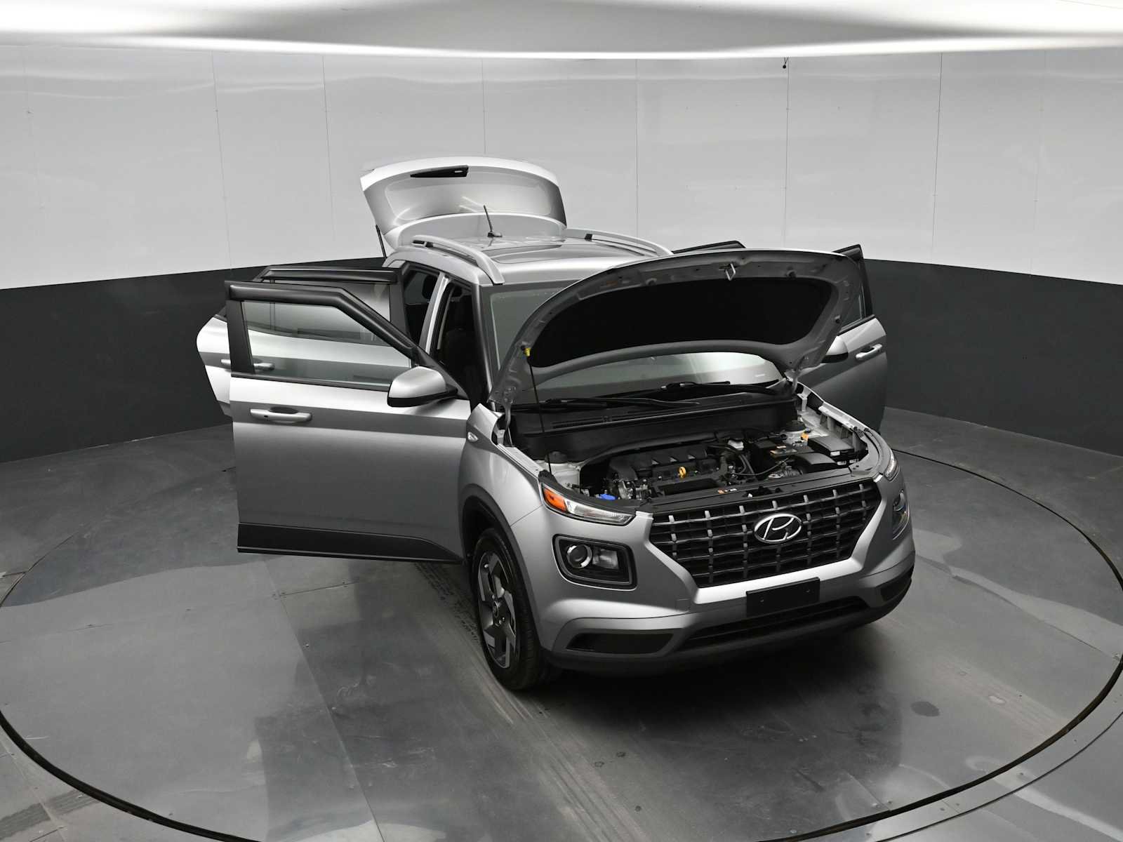 Used 2024 Hyundai Venue SEL FWD image 40