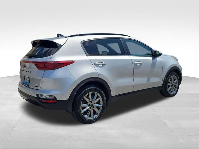 Used 2022 Kia Sportage Nightfall Edition w/ Nighfall AWD Premium Package image 5