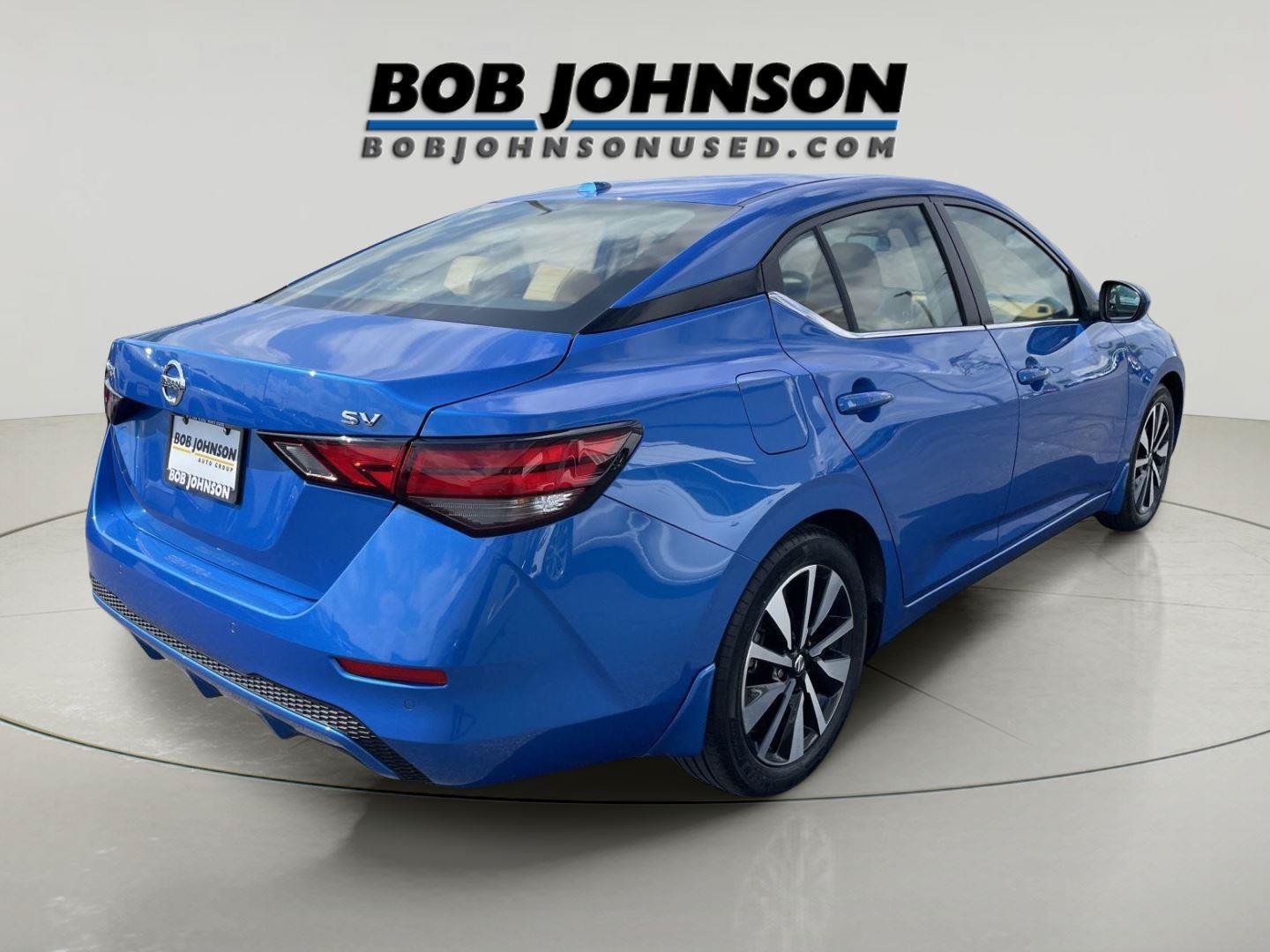Used 2023 Nissan Sentra SV w/ SV Premium Package FWD image 3