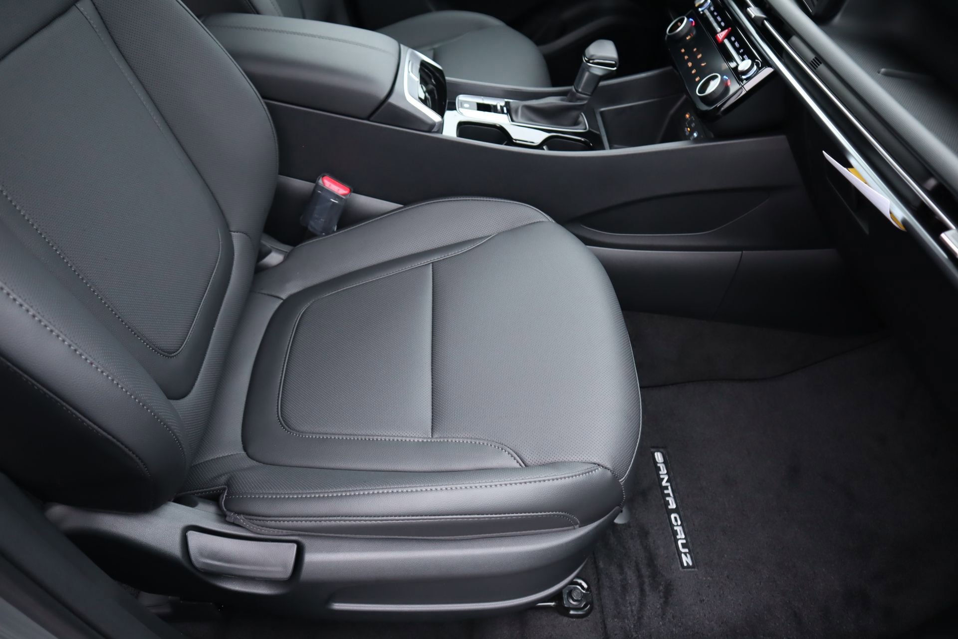 New 2026 Hyundai Santa Cruz SEL FWD image 18