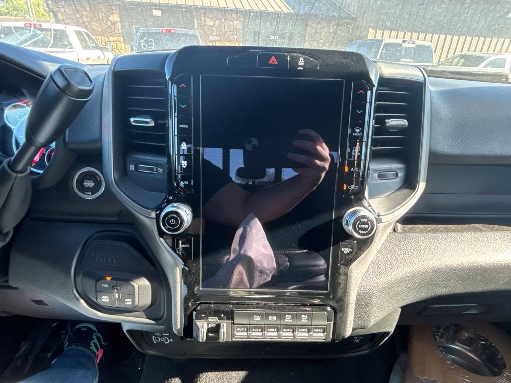 New 2027 RAM 3500 Tradesman AWD/4WD image 8