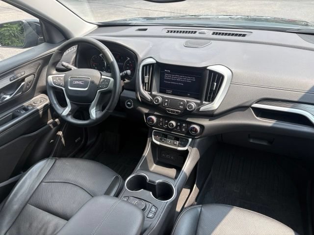 Certified 2024 GMC Terrain SLT w/ Infotainment Package II AWD/4WD image 25