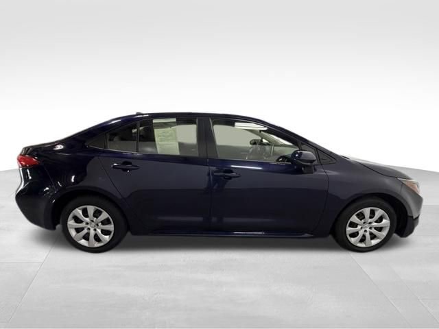 Used 2020 Toyota Corolla LE FWD image 6