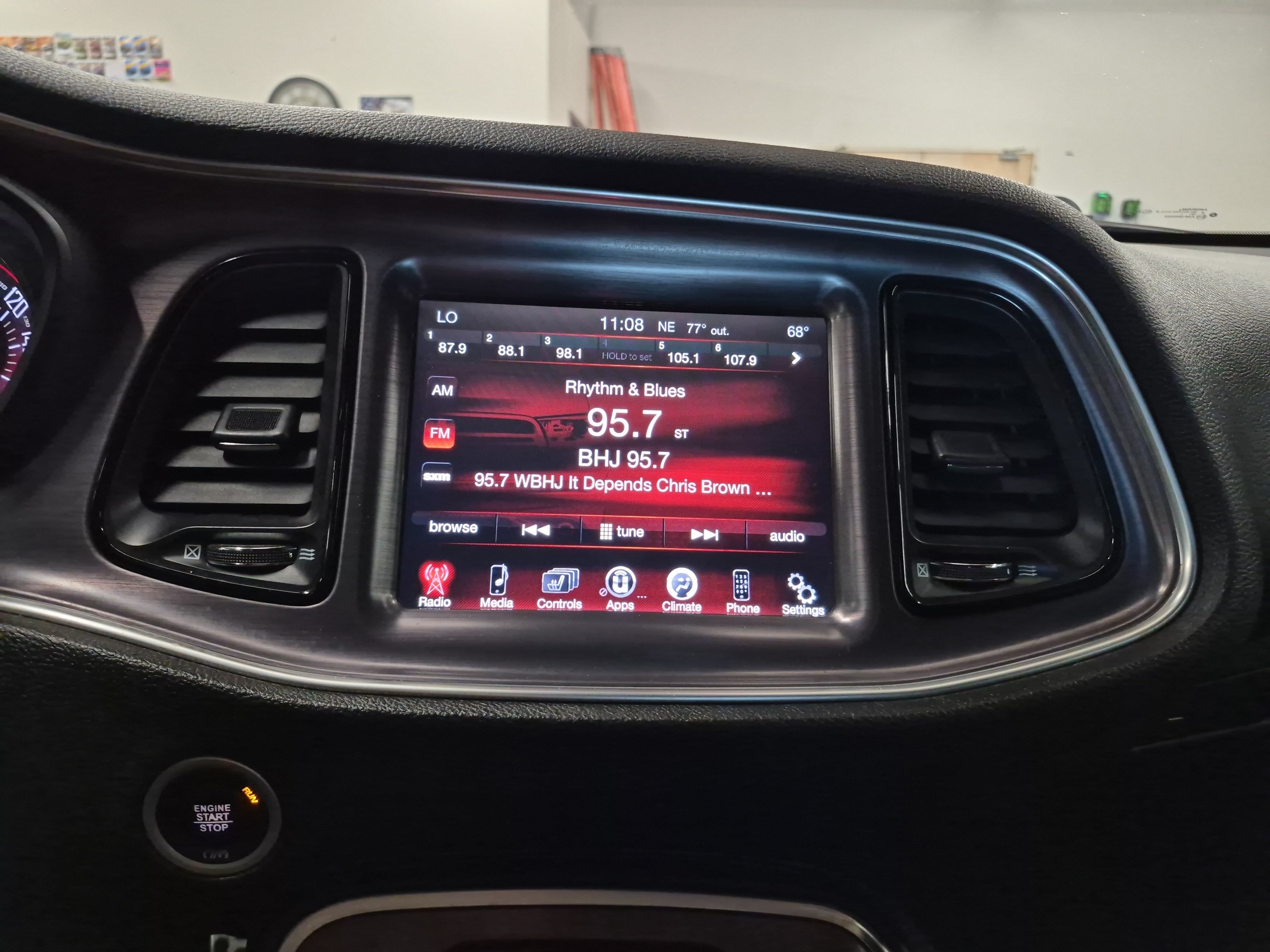 Used 2016 Dodge Challenger SXT Plus RWD image 25