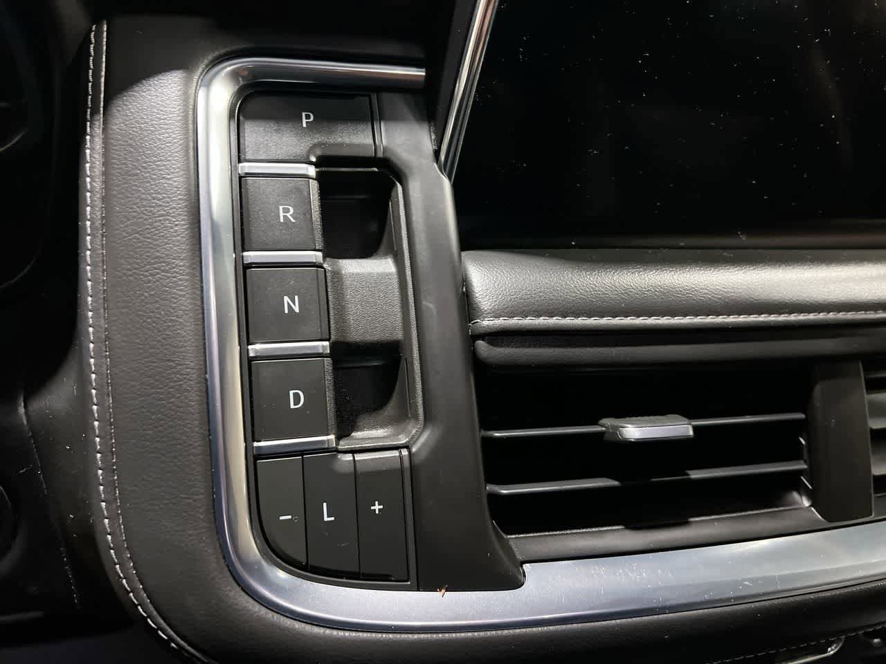 Used 2023 Chevrolet Tahoe LT AWD/4WD image 20