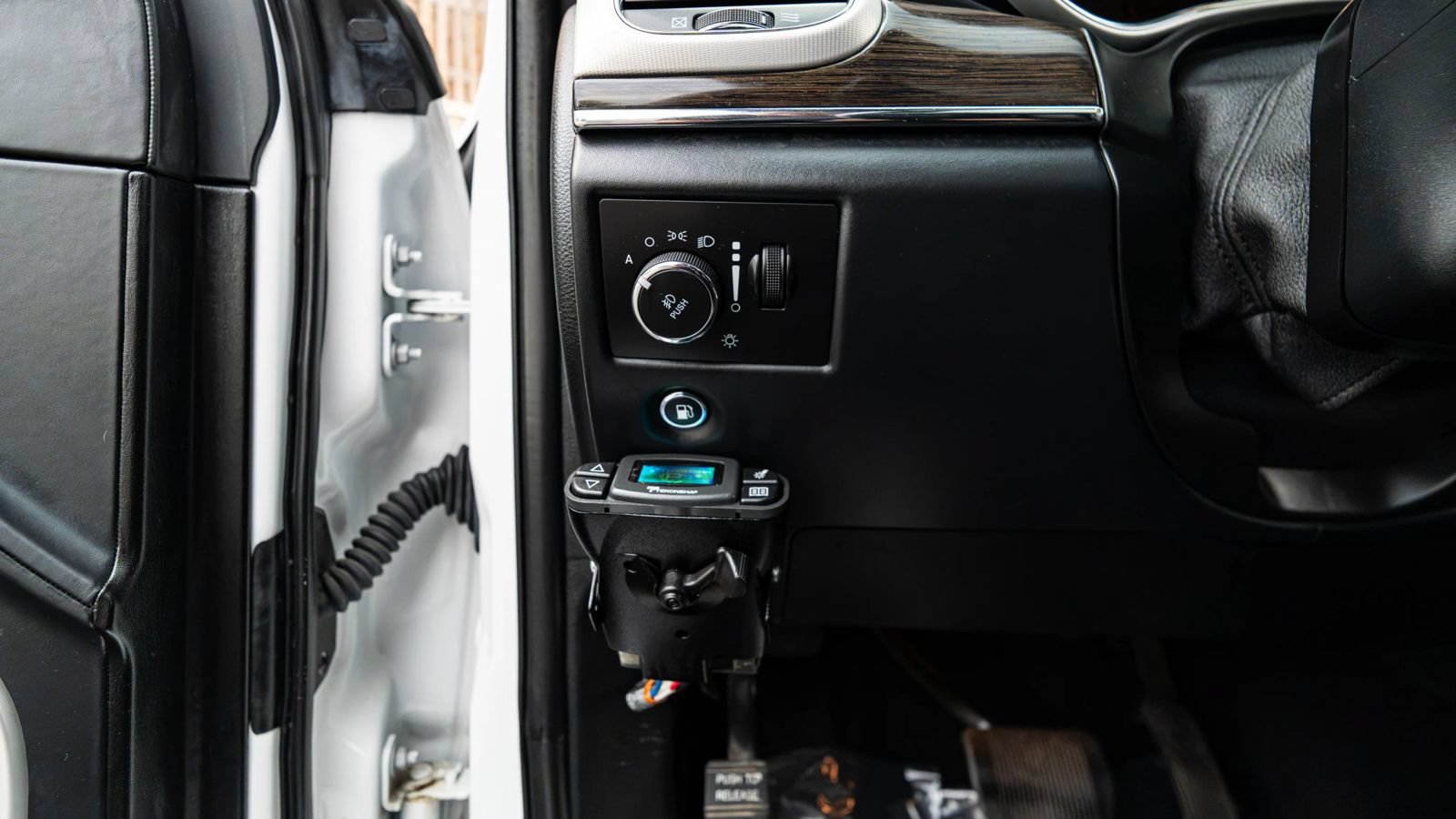 Used 2020 Jeep Grand Cherokee Summit AWD/4WD image 54