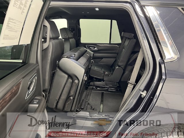 Used 2024 Chevrolet Tahoe LT w/ Luxury Package RWD image 41