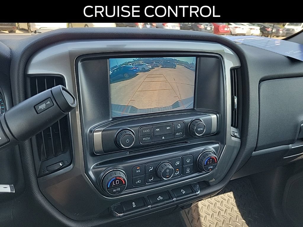 Used 2018 Chevrolet Silverado 1500 LT w/ All Star Edition AWD/4WD image 28