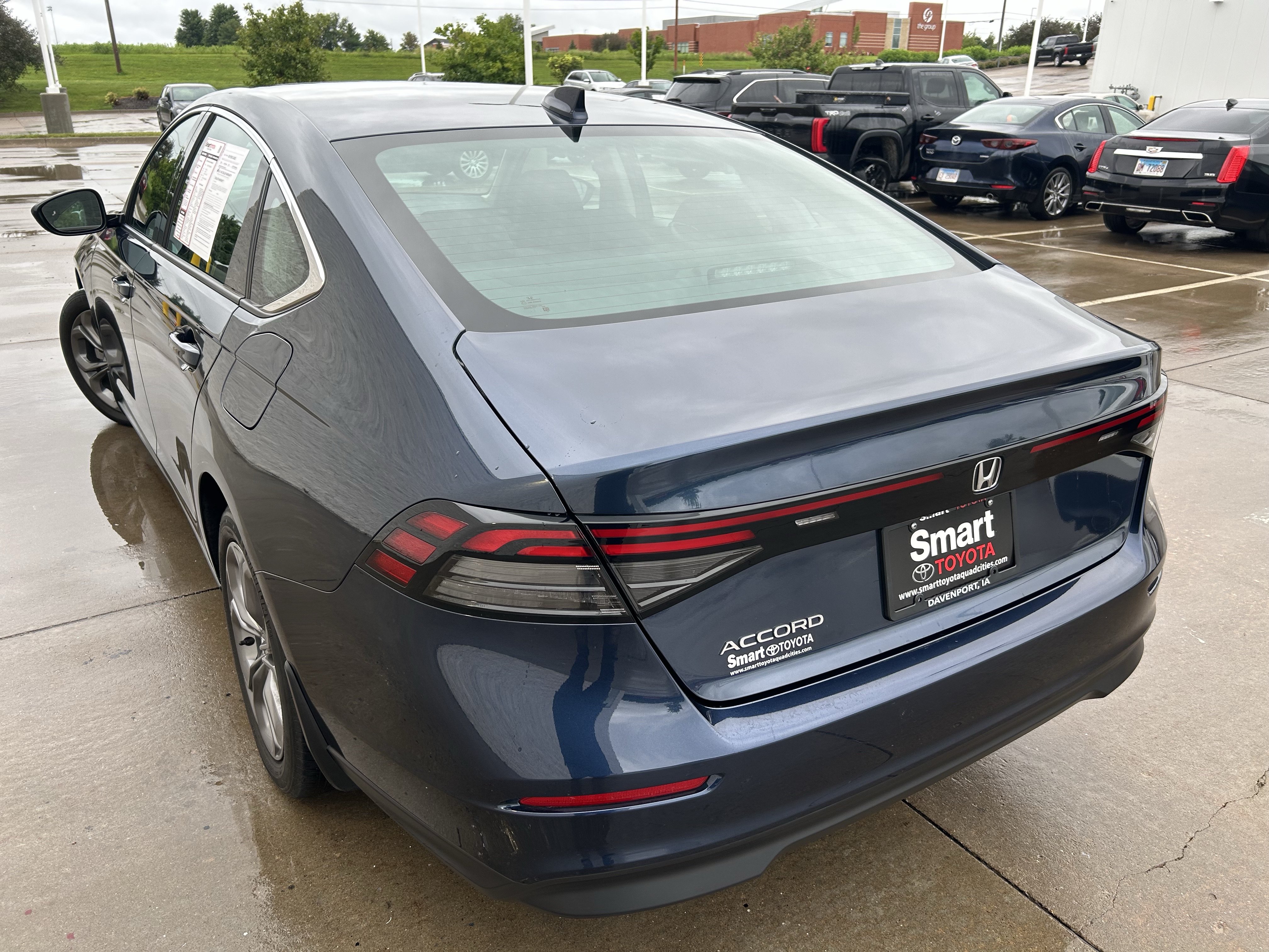 Used 2024 Honda Accord EX image 4
