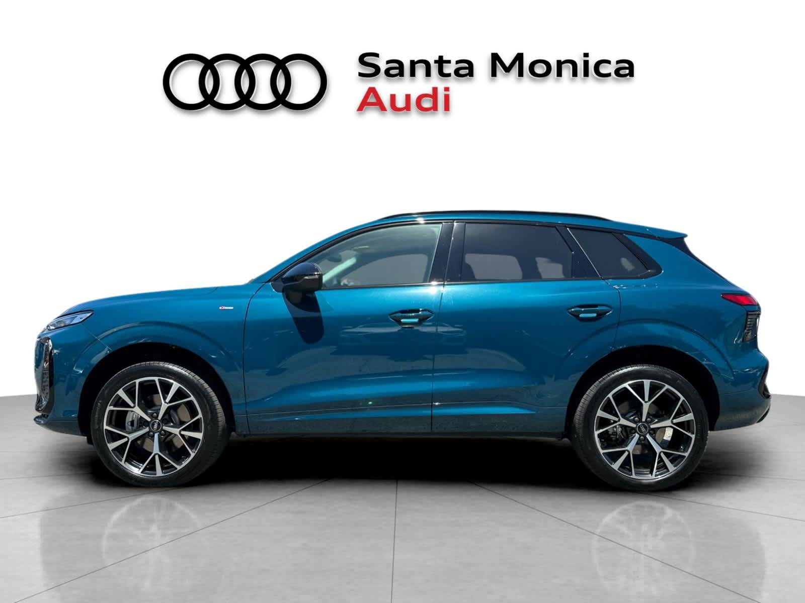 New 2026 Audi Q3 quattro 2.0T AWD/4WD image 5