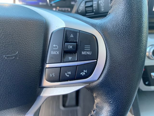 Used 2023 Ford Explorer XLT w/ Equipment Group 202A AWD/4WD image 29