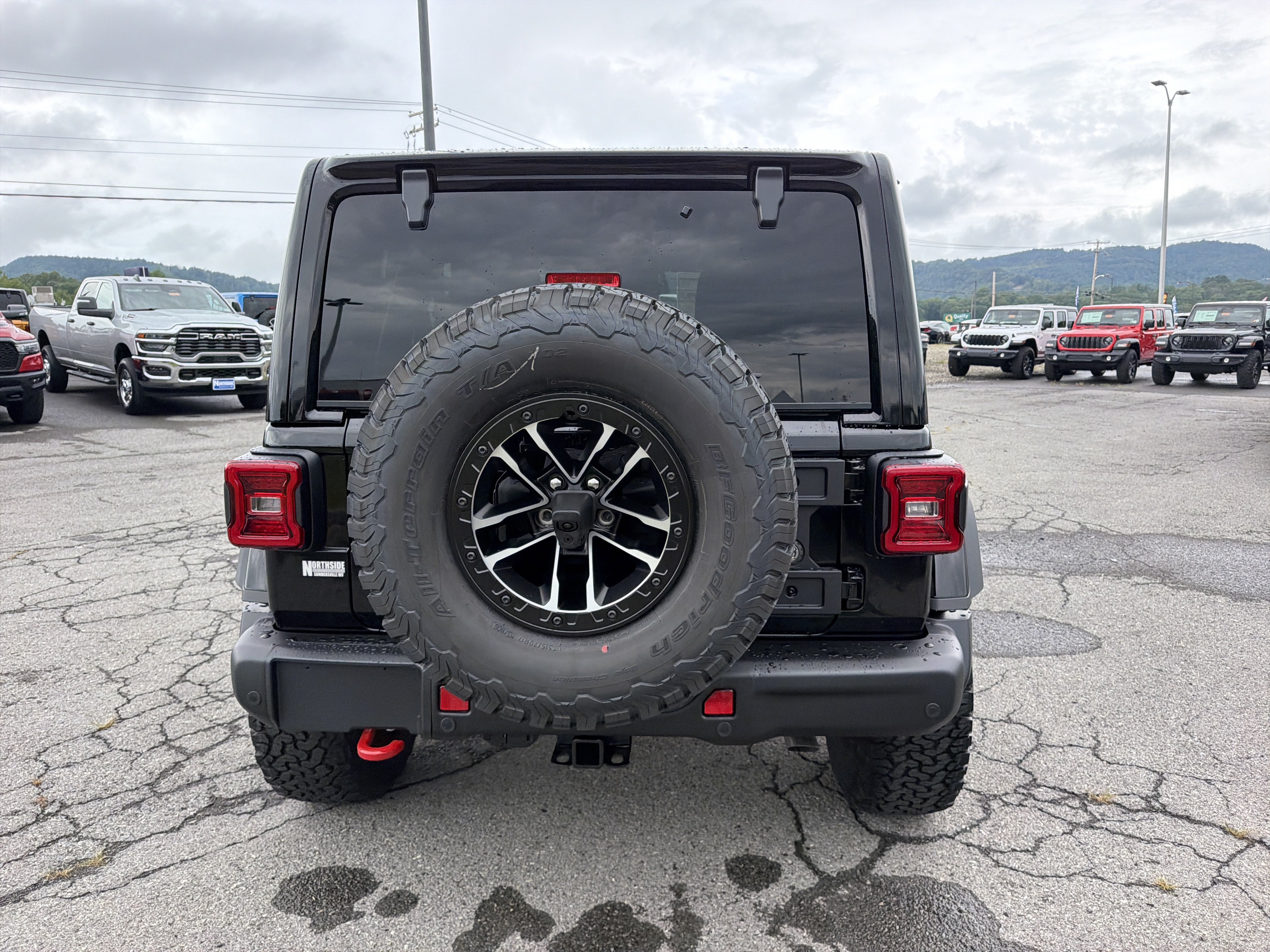 New 2027 Jeep Wrangler Unlimited Rubicon AWD/4WD image 7