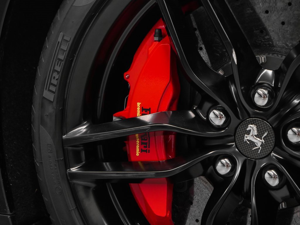Certified 2015 Ferrari FF image 7