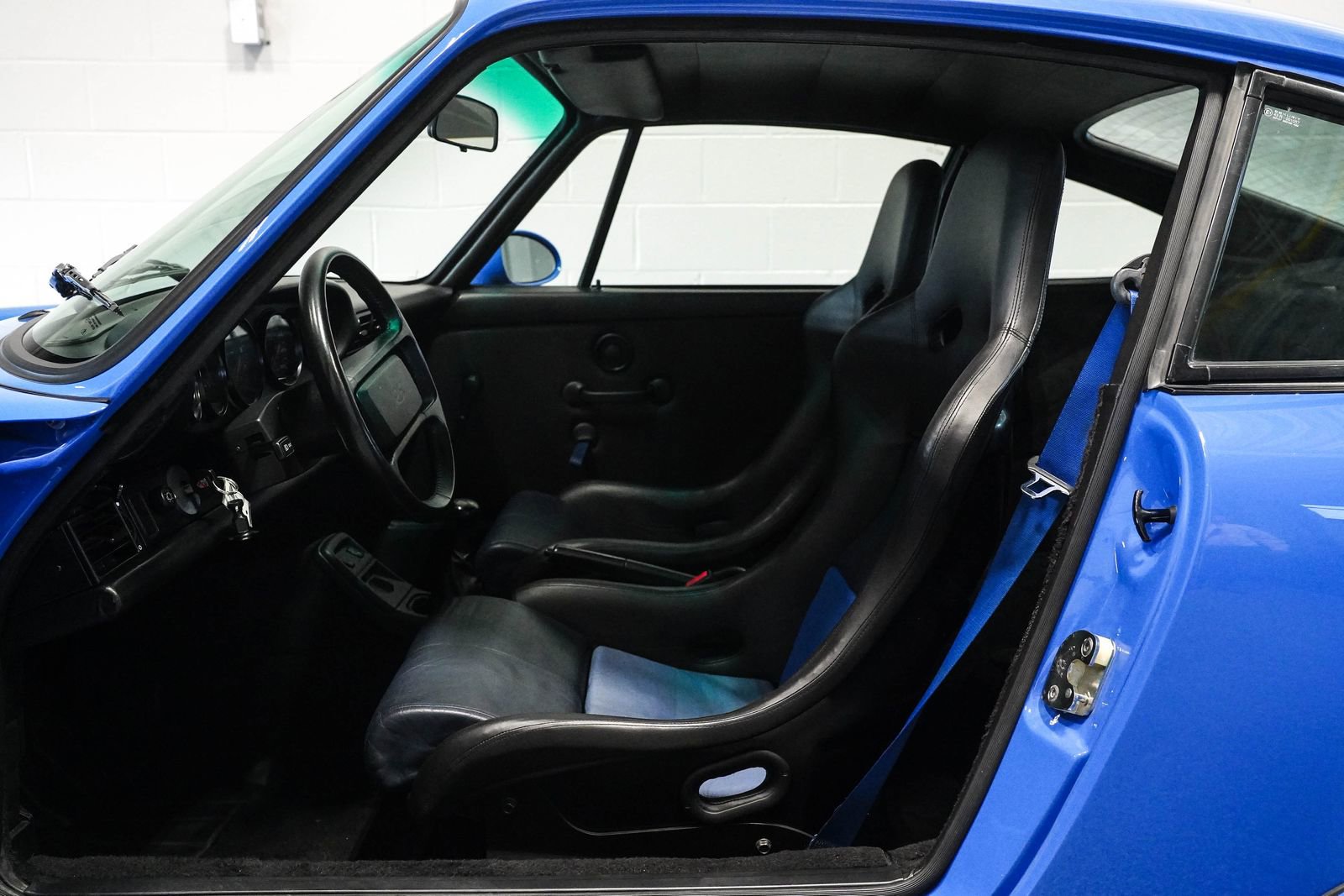 Used 1992 Porsche 911 image 13
