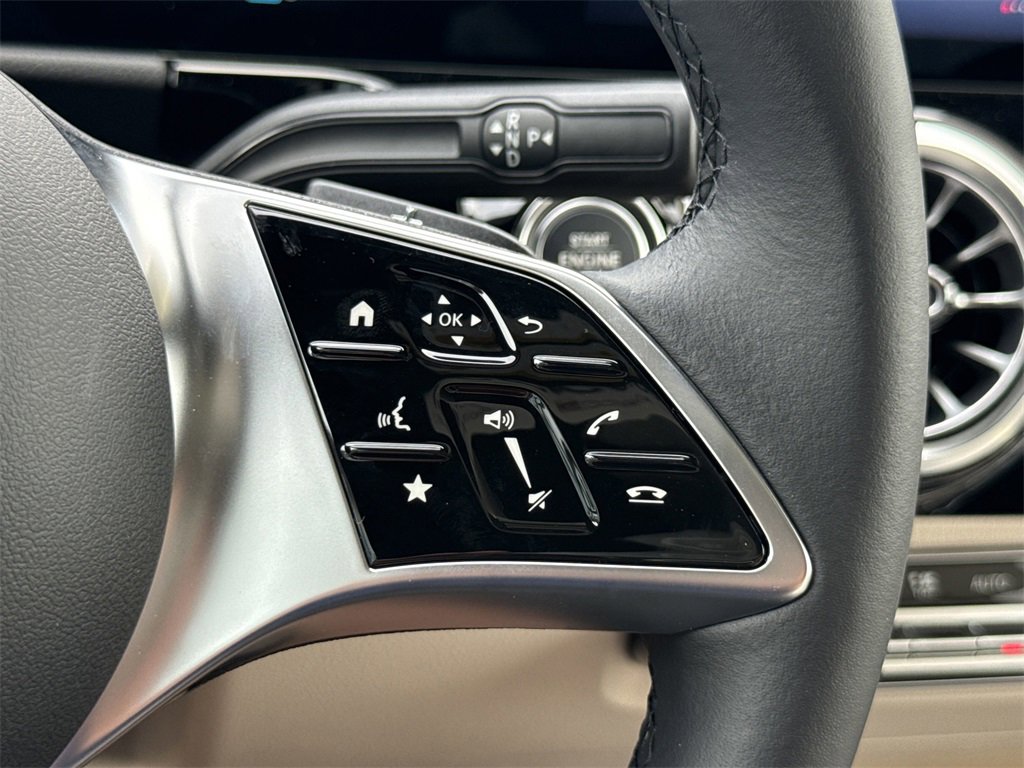 New 2025 Mercedes-Benz GLA 250 image 24