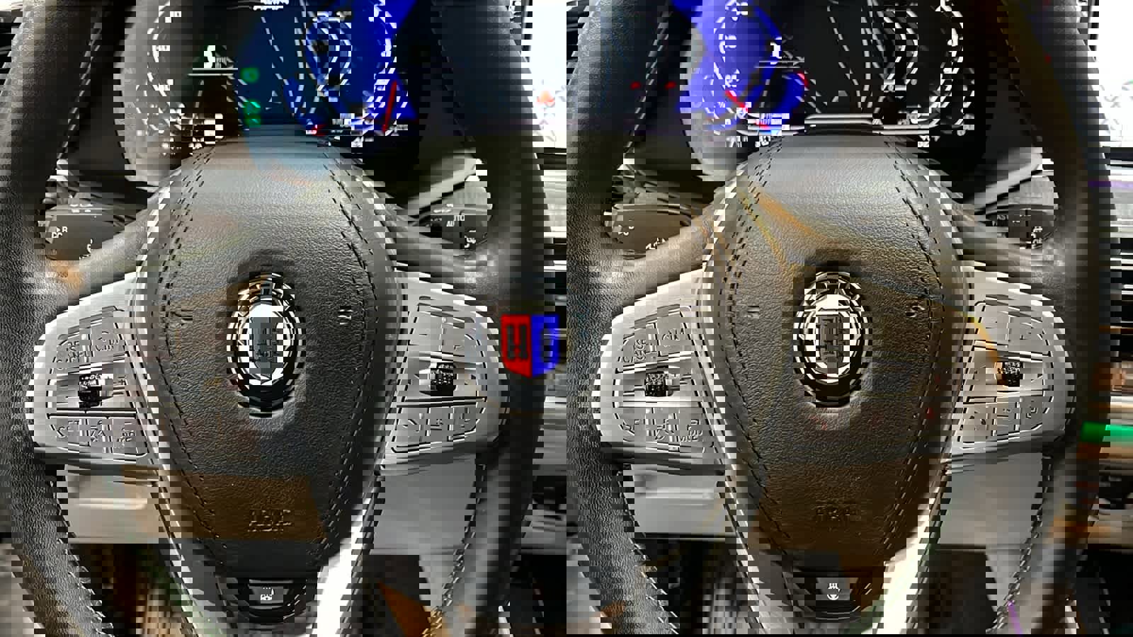 Used 2022 BMW ALPINA XB7 image 11