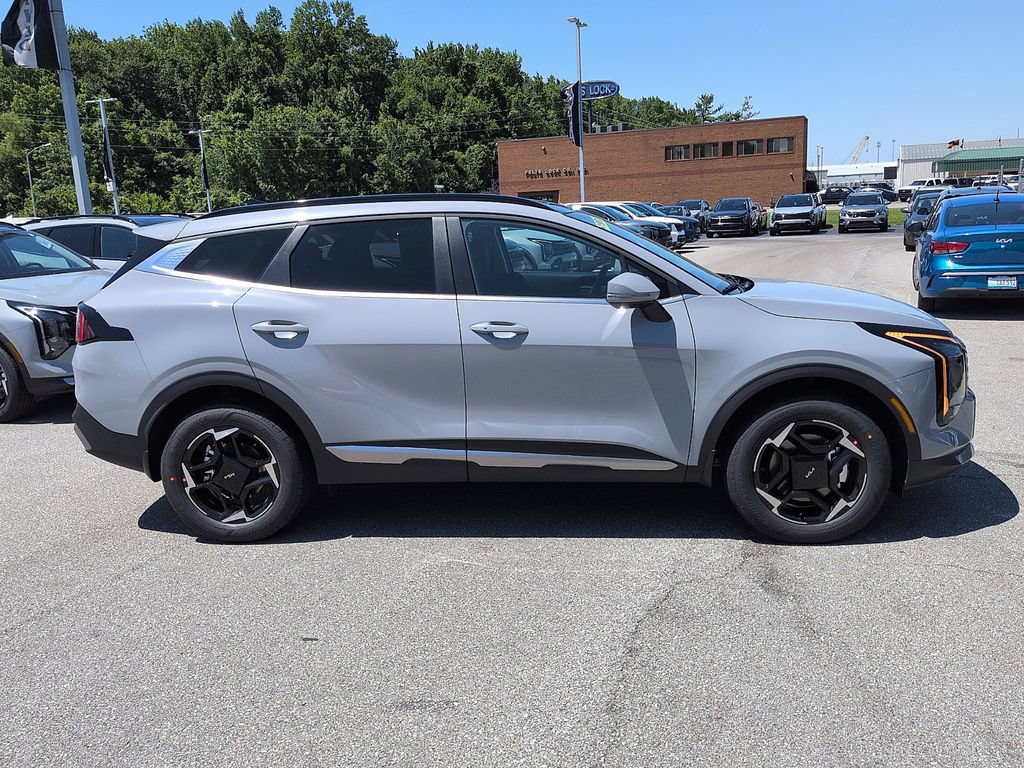 New 2026 Kia Sportage EX w/ EX Panoramic Sunroof Package AWD/4WD image 2