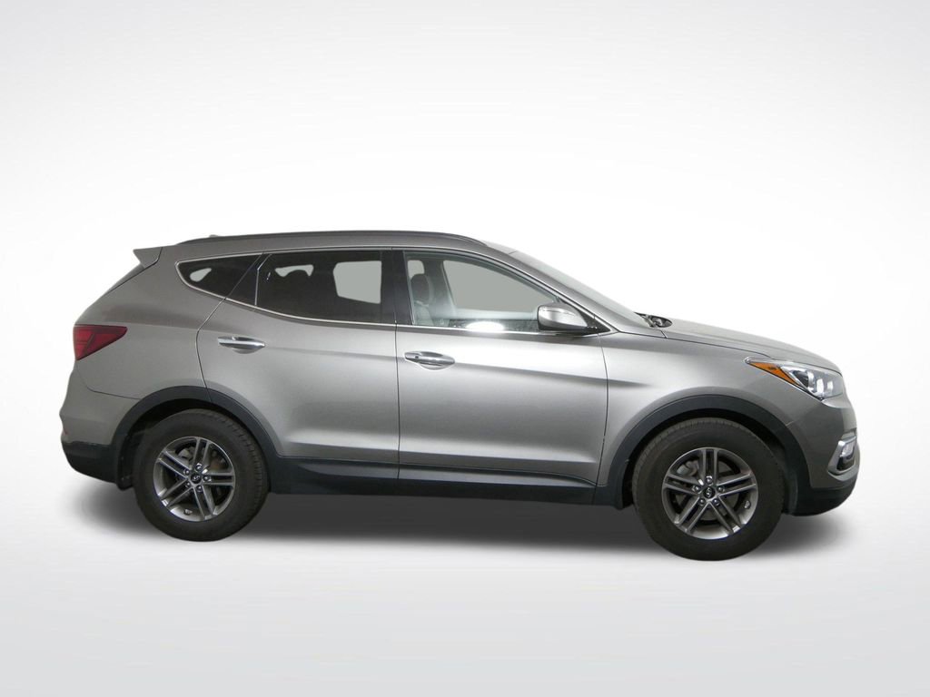 Used 2018 Hyundai Santa Fe Sport w/ 2.4L Value Package 02 AWD/4WD image 2
