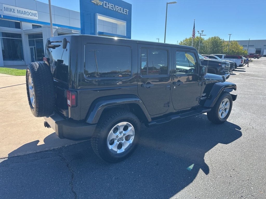 Used 2014 Jeep Wrangler Unlimited Sahara w/ Max Tow Package image 26