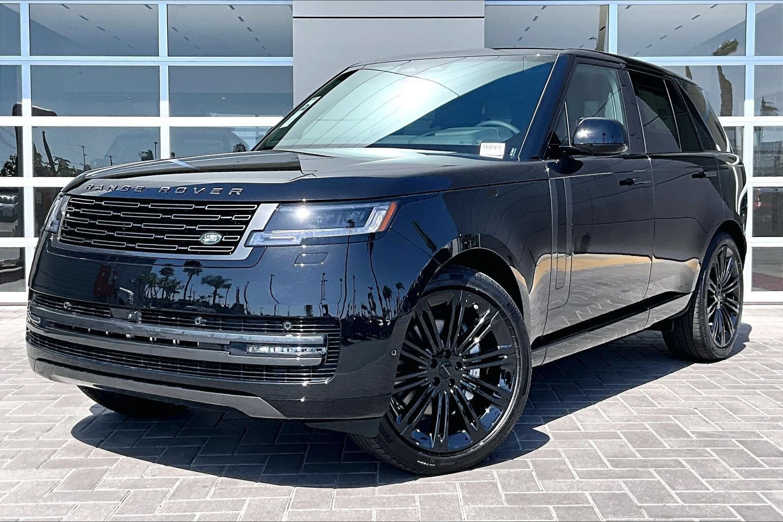 New 2026 Land Rover Range Rover SE