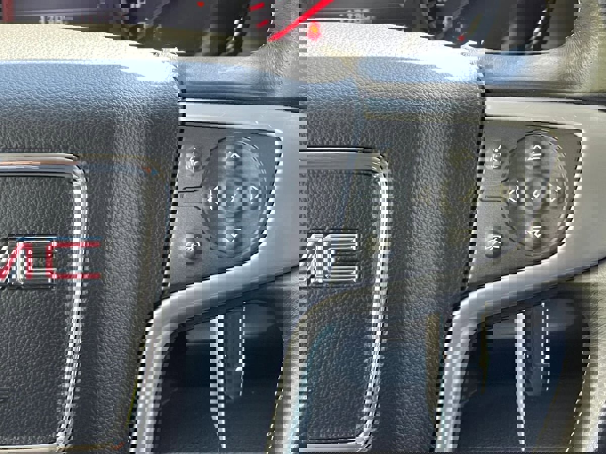 Used 2016 GMC Yukon SLE w/ Convenience Package image 30