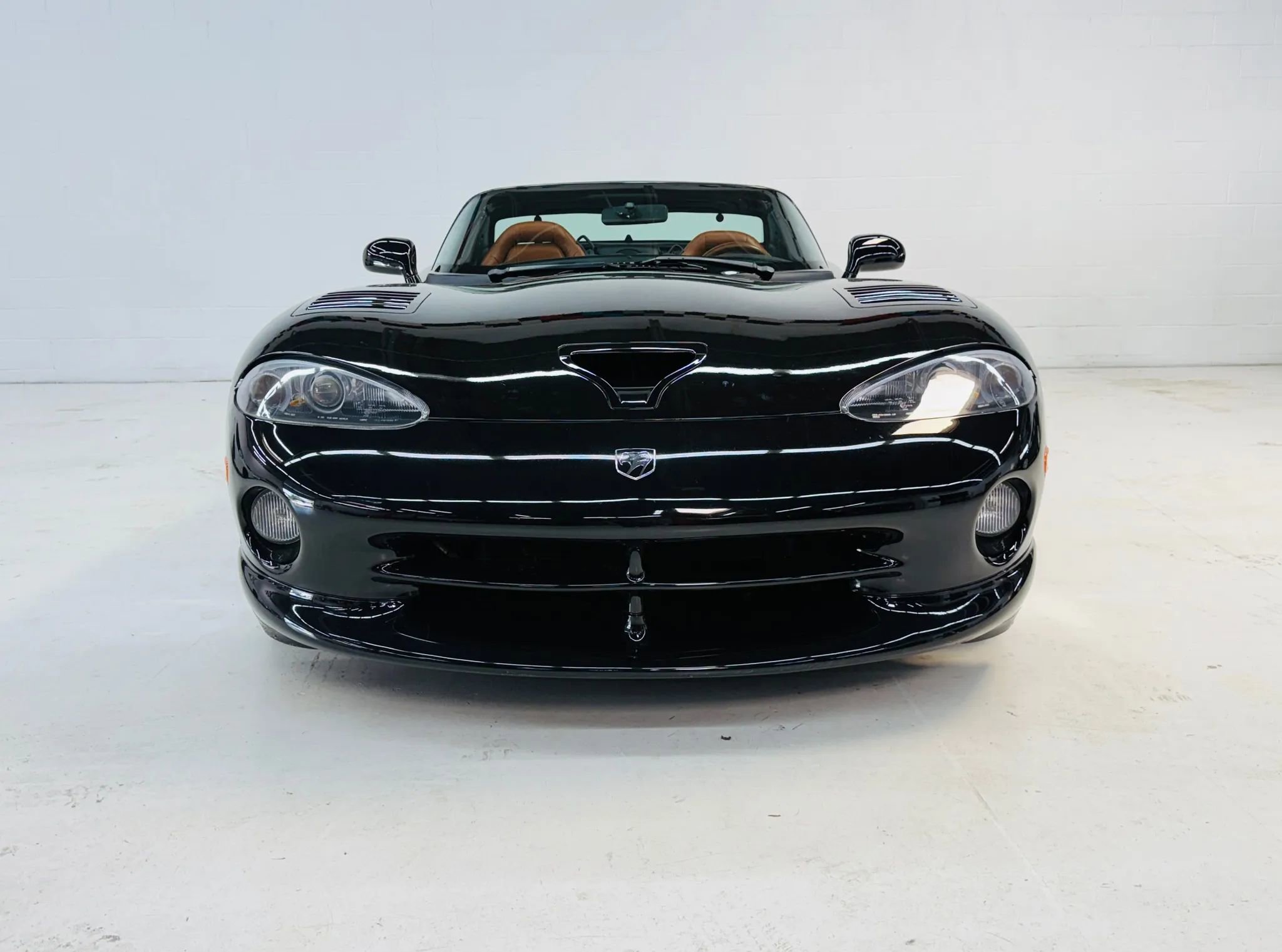 Used 2000 Dodge Viper RT/10 image 25