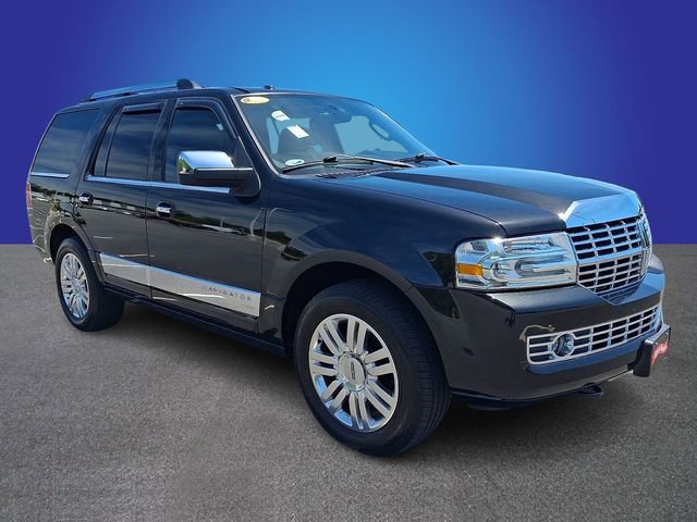 Used 2013 Lincoln Navigator 4WD w/ HD Trailer Tow Pkg image 3