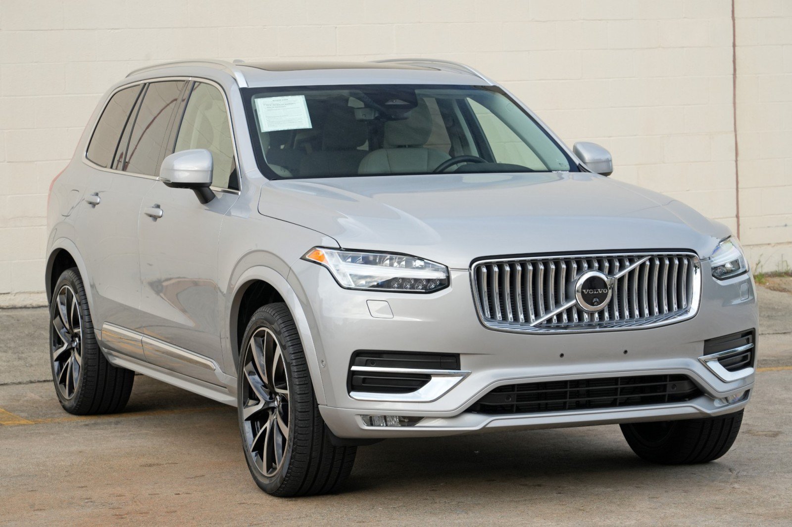 Used 2025 Volvo XC90 B6 Plus AWD/4WD image 57