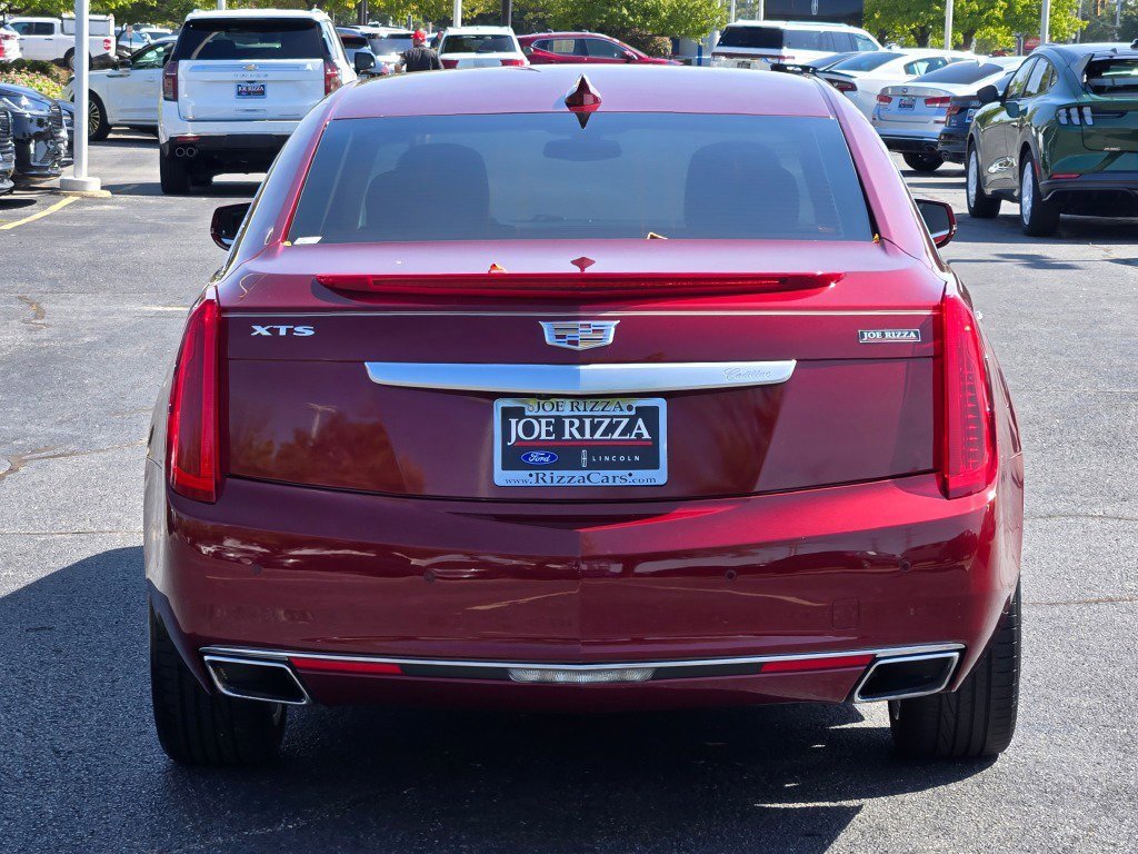 Used 2017 Cadillac XTS Luxury image 11