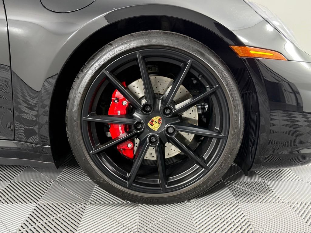 Certified 2024 Porsche 911 Targa 4S AWD/4WD image 19