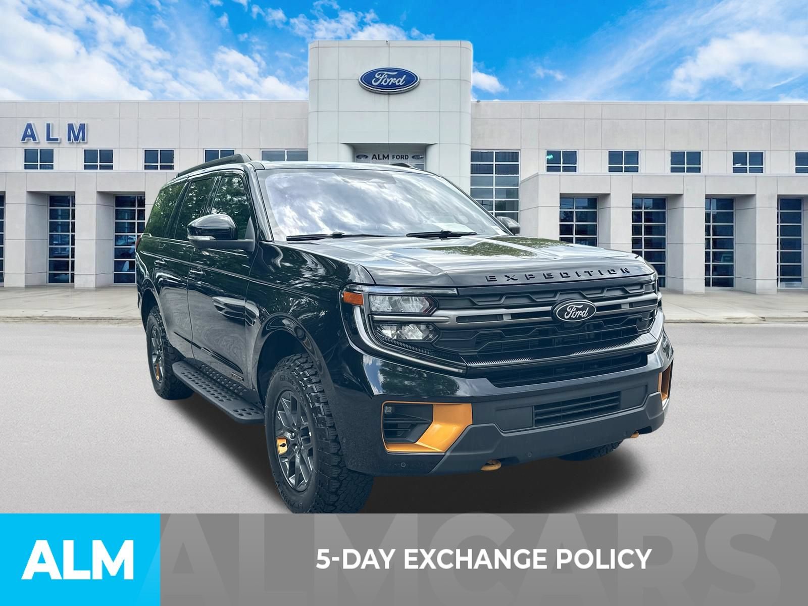 Certified 2025 Ford Expedition Tremor AWD/4WD image 3