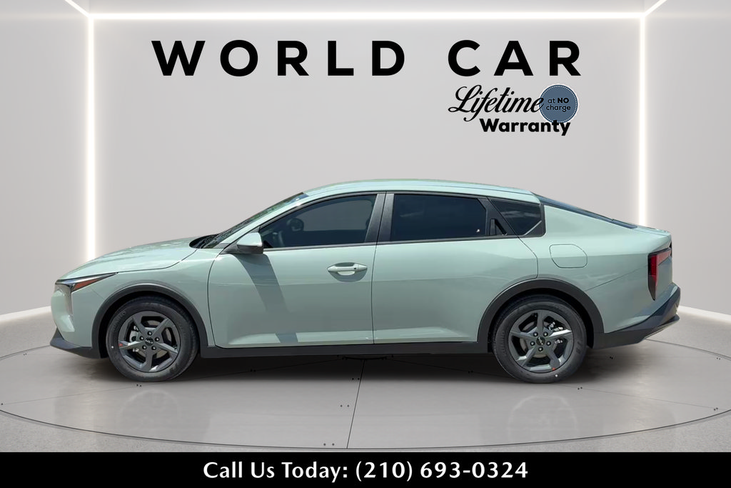 New 2026 Kia K4 FWD image 6