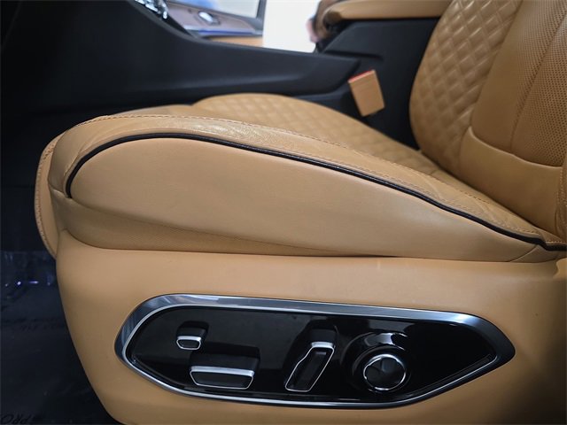 Used 2023 Jeep Grand Cherokee L Summit w/ Advanced Protech Group IV image 30