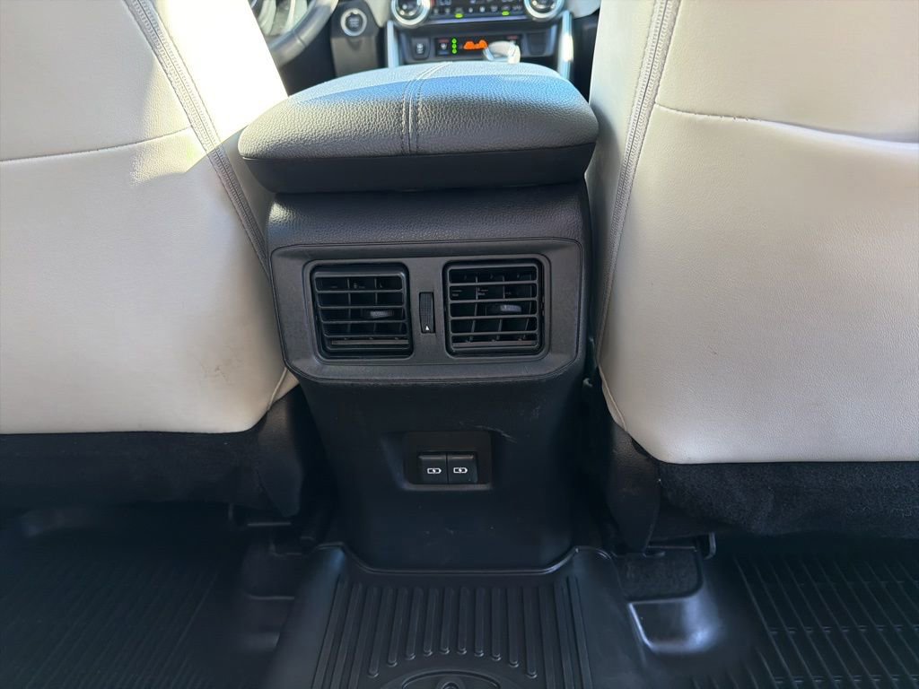 Used 2023 Toyota RAV4 Limited AWD/4WD image 15