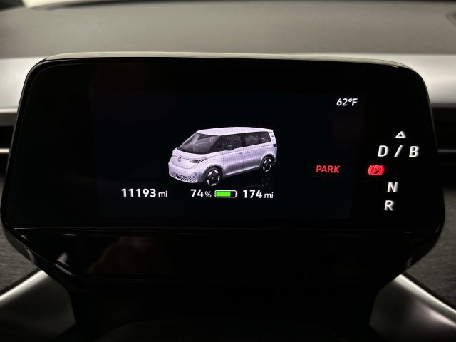 Certified 2025 Volkswagen ID. Buzz Pro S Plus AWD/4WD image 16