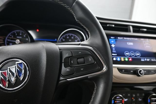 Used 2022 Buick Encore GX Select FWD image 17